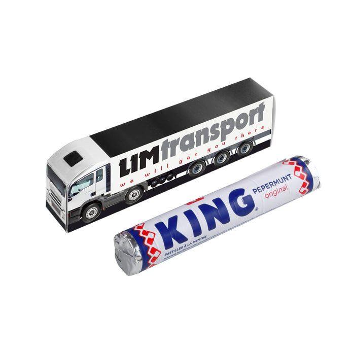 Papieren mini vrachtwagen met full colour bedrukking en een rol pepermunt als lading