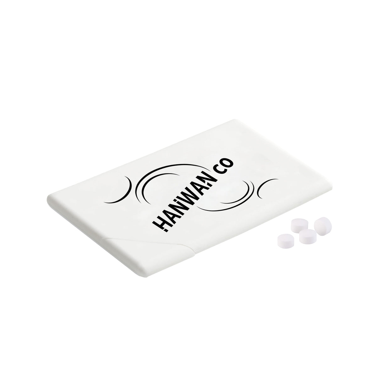 Witte mint creditcard gevuld met pepermuntjes en logo in tampondruk op de bovenzijde