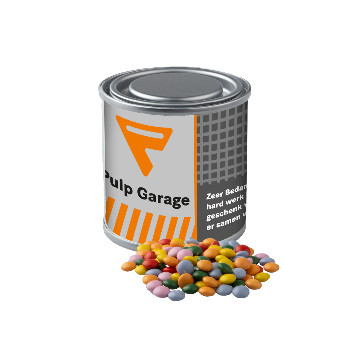 Klein zilverkleurig verfblikje, gevuld met snoep en met een full colour wikkel met logo: Mini choco