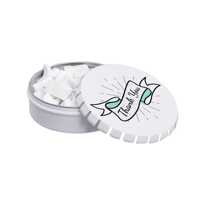 Wit clic-clac blikje met logo op de bovenzijde, gevuld met pepermuntjes in een standaardvorm: LIKE-duim