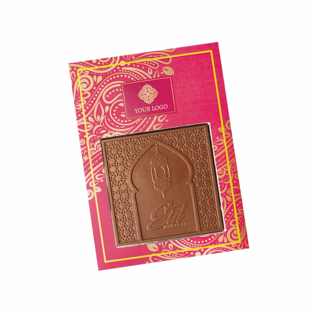 Chocolade boogvenster in een roze doos met oosters ontwerp