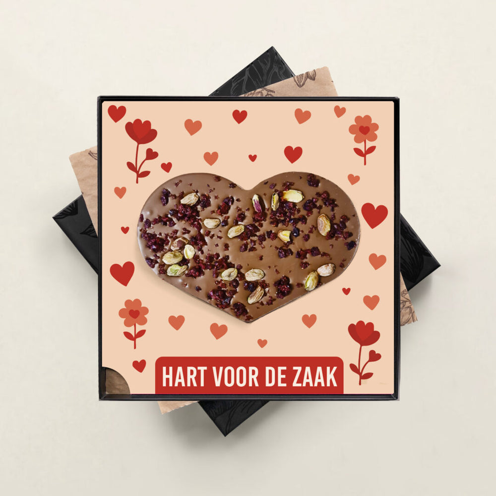 Chocolade hart in geschenkdoos, uitvoering hart voor de zaak, notenmix