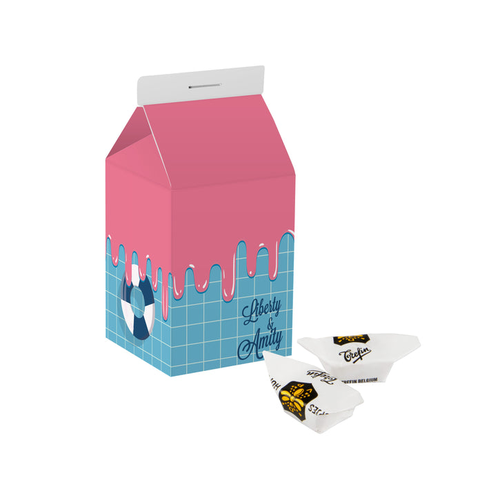 Klein kartonnen melkpakje met full colour bedrukking, gevuld met snoep: Hollandse Hopjes