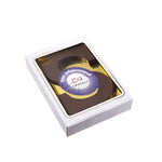 Chocoladeletter van 200 gram pure chocolade in wit doosje met full colour sticker met logo