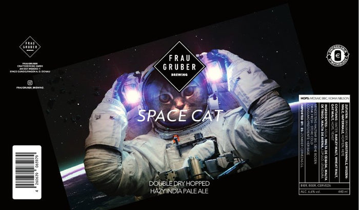 Frau Gruber - Space Cat