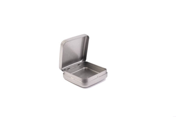 DSQ 65.23 Square Tin Box – Discreet metalen condoomdoosje