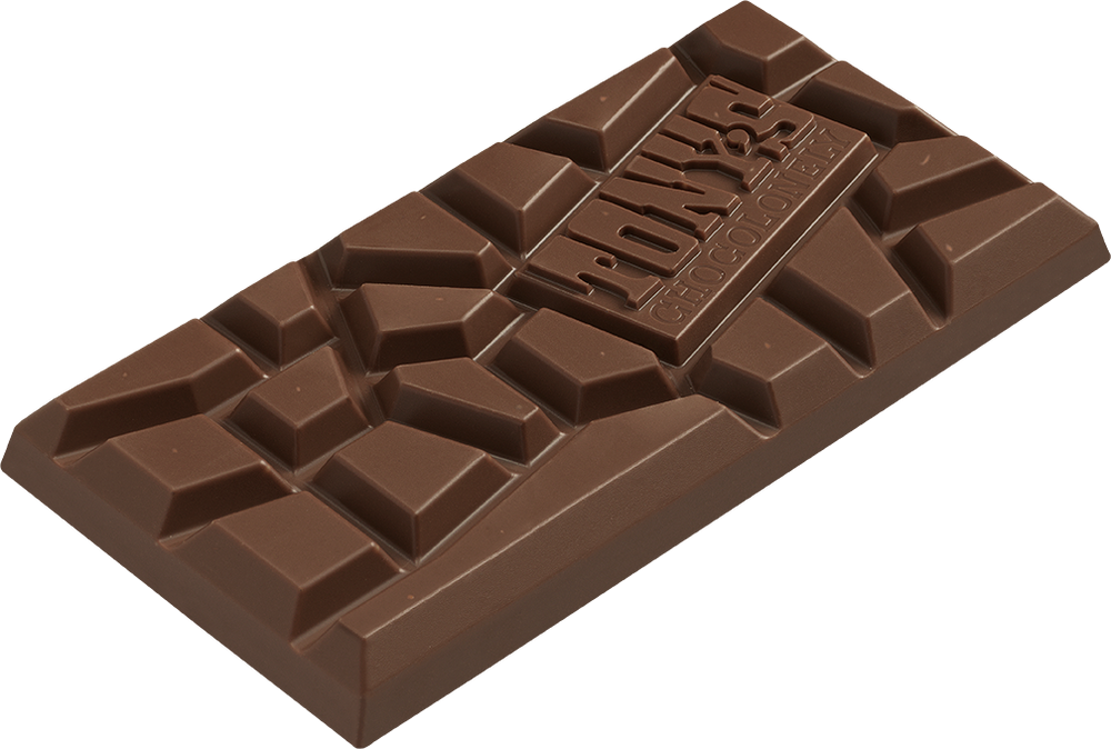 Tony's Chocolonely reep puur amandel zeezout, schuin van voren