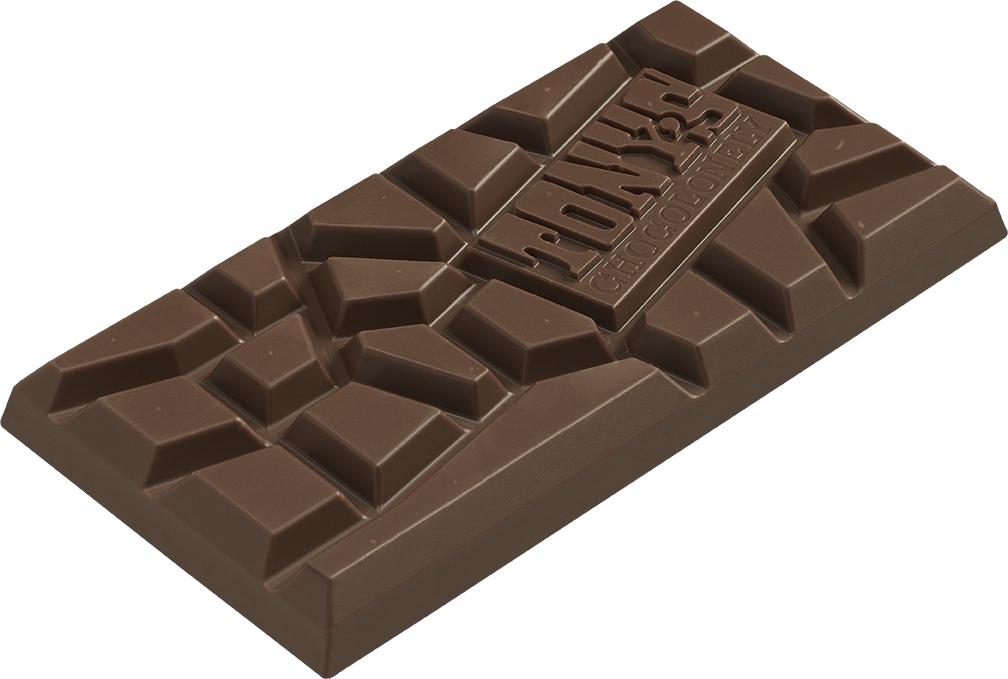Tony's Chocolonely reep puur amandel zeezout, schuin van voren