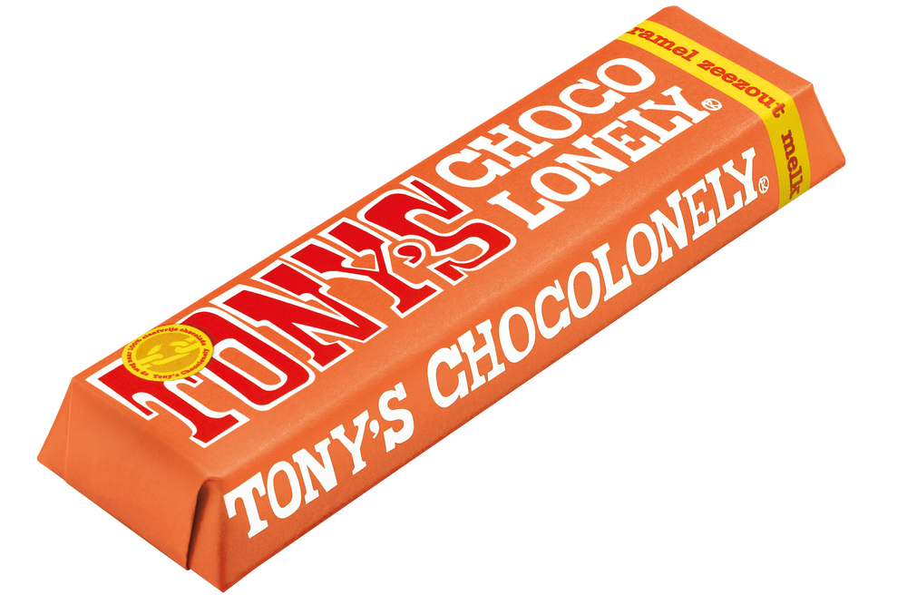 Tony's Chocolonely reepje melk karamel zeezout, schuin van voren