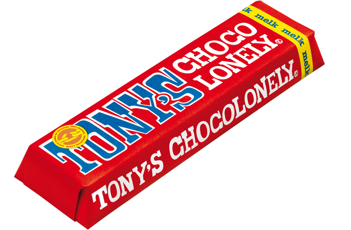 Tony's Chocolonely reepje melk, schuin van voren