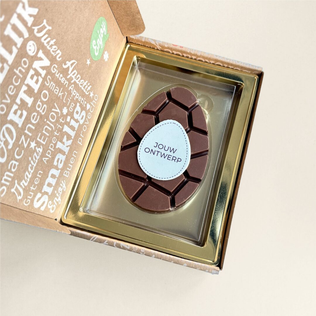 Chocolade paasei met logo, uitvoering melk, verzenddoos met logo