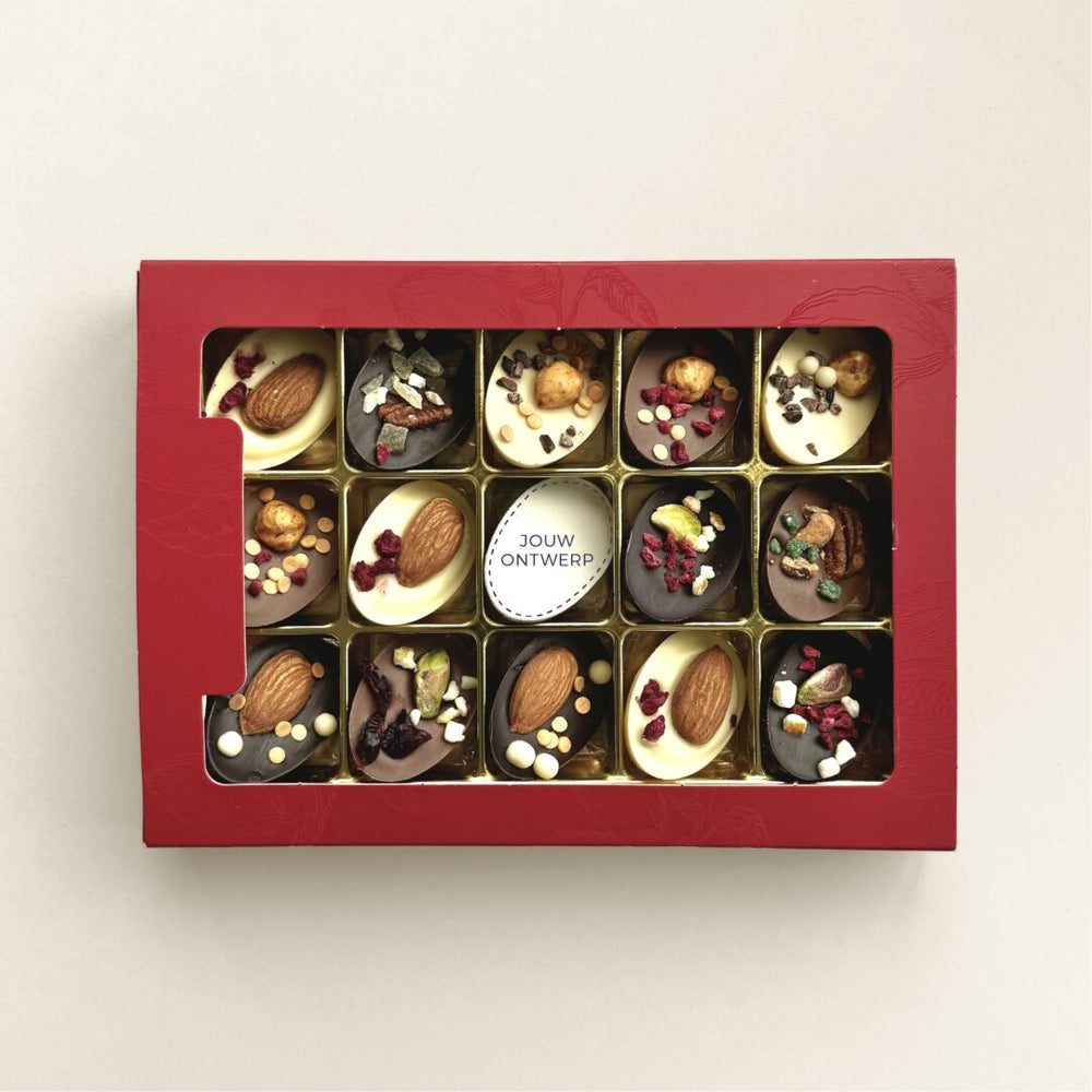 Chocolade paaseitjes in geschenkdoos, uitvoering met fruit en noten, met logo