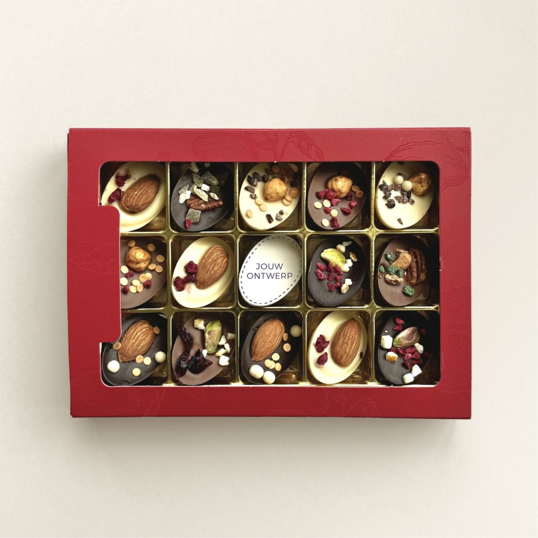 Chocolade paaseitjes in geschenkdoos, uitvoering met fruit en noten, met logo