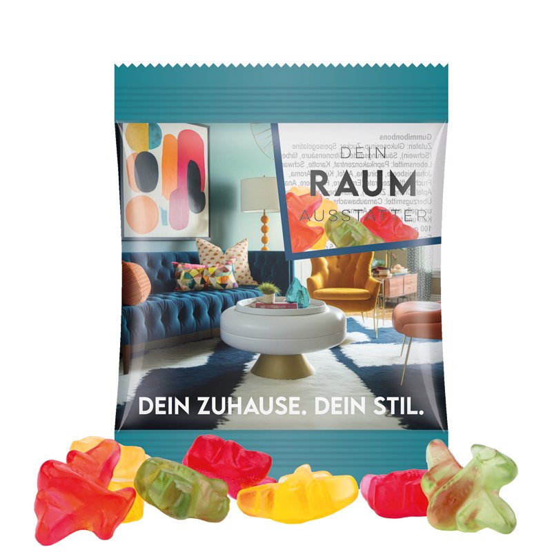 Zakje van transparante folie met Trolli fruitgom in de vorm van een vliegtuigje