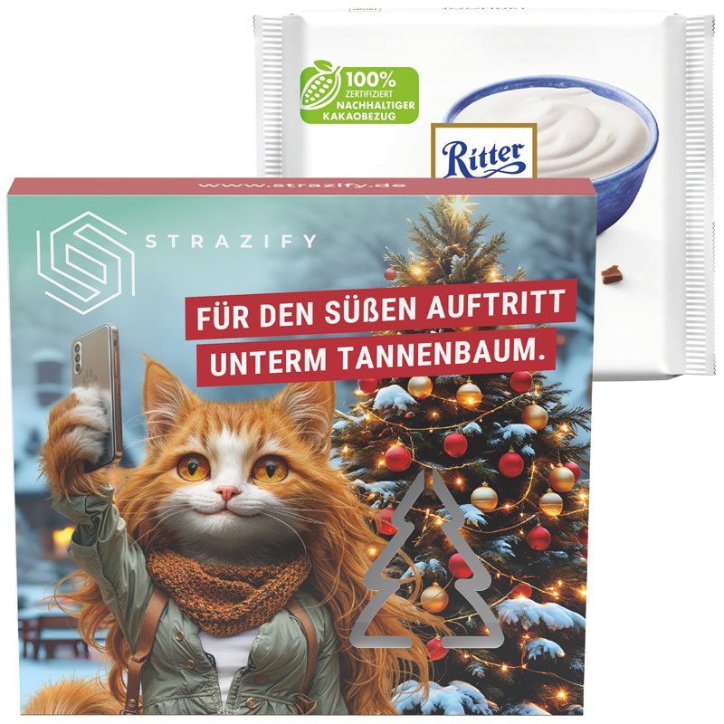 Hoesje met uitgestanste kerstboom en Ritter SPORT yoghurt
