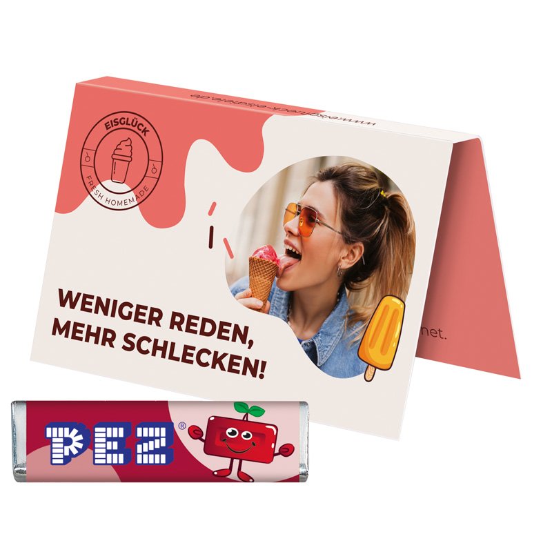 Uitvouwbaar visitekaartje met PEZ-snoepstaafje, kers