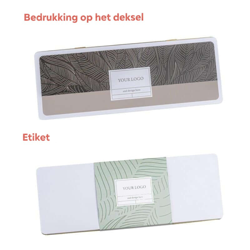 Premium Delicacies blik met opdruk op het deksel bovenaan en een etiket met groen motief onderaan