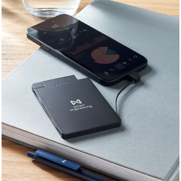 Magnetische powerbank 2500 mAh Slimpo met een bedrukking als voorbeeld