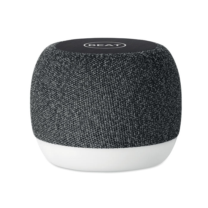 15W speaker met oplader Listoo+ met een bedrukking als voorbeeld