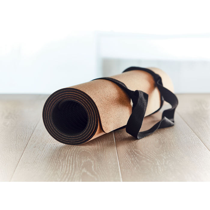 Yogamat van kurk Savasana, sfeerfoto