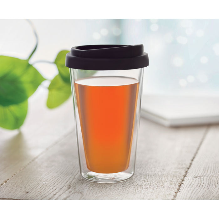 Dubbelwandig glas met deksel Bielo Tumbler, sfeerfoto