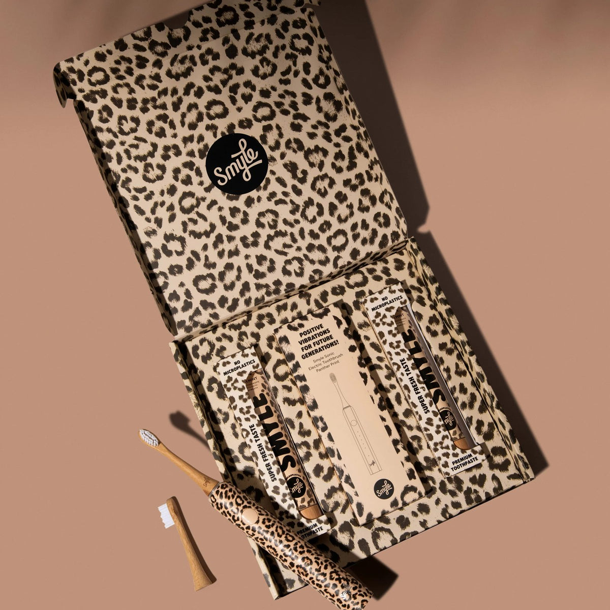Smyle cadeauset panter in geopende geschenkdoos