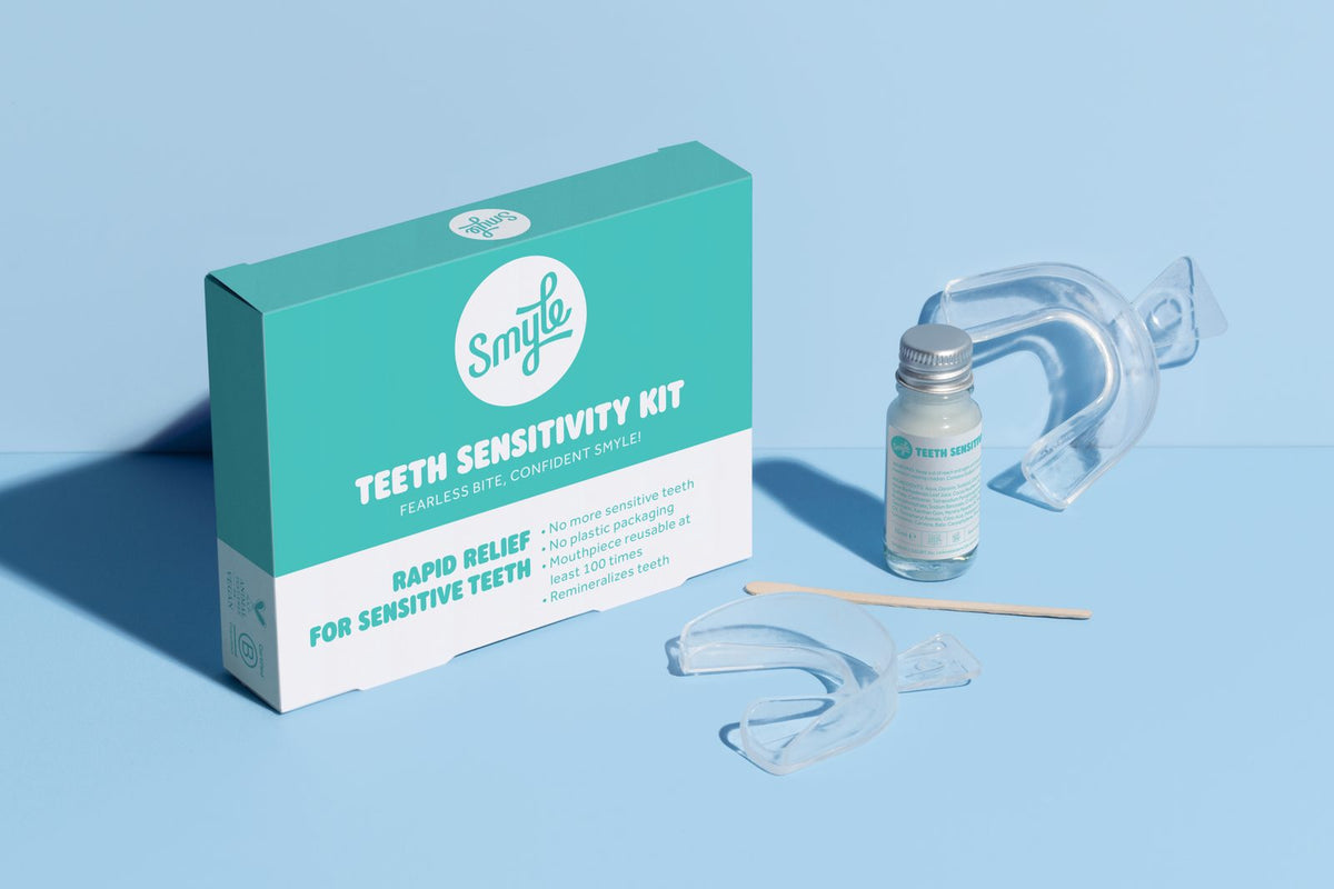 Smyle set voor gevoelige tanden met doos, gelflesje, mondbeschermer en applicator